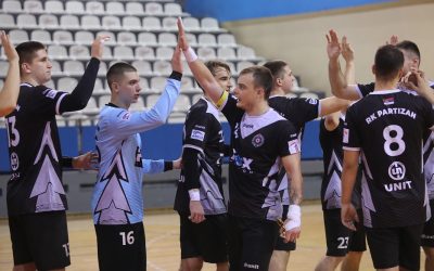 PARTIZAN BOLJI OD ŽELEZNIČARA: Crno-beli preko sedmeraca do F4 Kupa Srbije