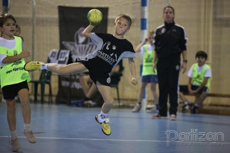 CRNO BELA MINI LIGA!!