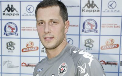 Mitrović dobio ćerkicu Miu